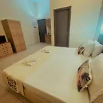 Vibes 3*