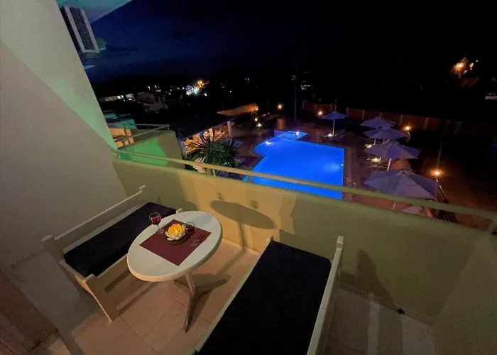 Vibes Hotel