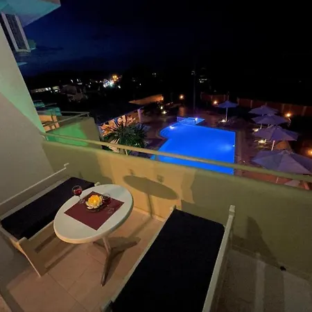 Vibes Hotel
